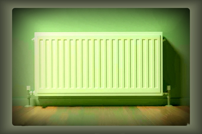  تصویر یک رادیاتور  پنلی که به پکیج ویستا متصل است و گرمای مطلوبی ندارد